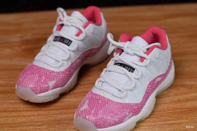 Bmlin Shoes Low Pink AH7860-106 11 Jordan Air Snakeskin WMNS 0824